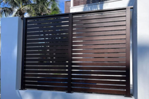 fence-services-aluminum-fencing